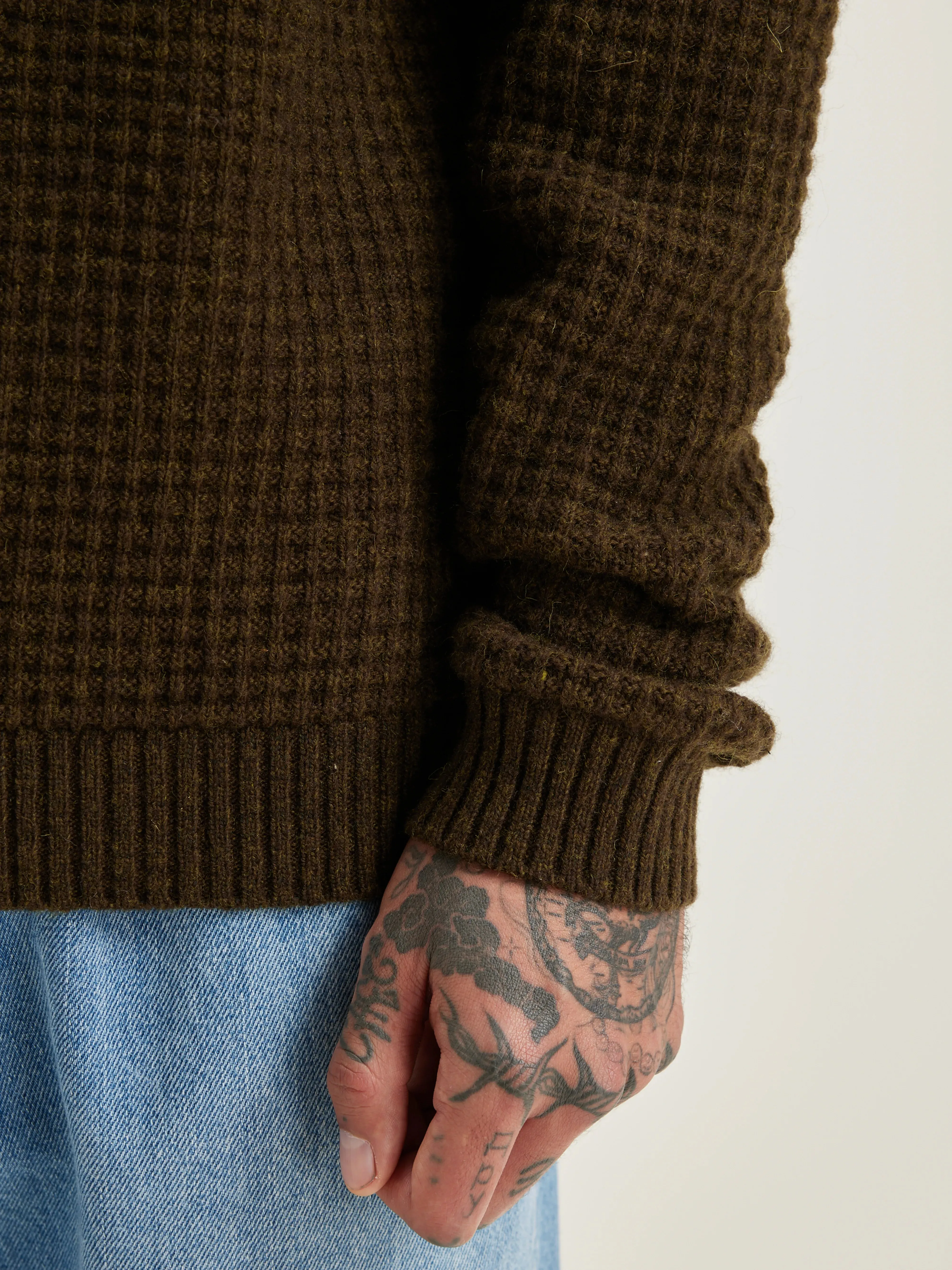 Allos polo-style sweater (242 / M / OLIVE)