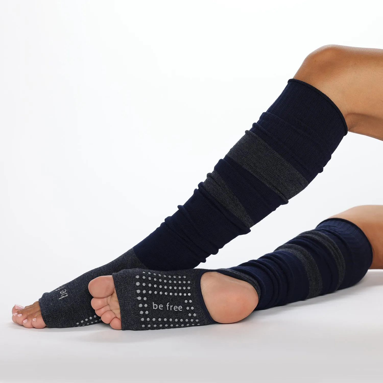 Be Free Stirrup Grip Leg Warmers (Night)