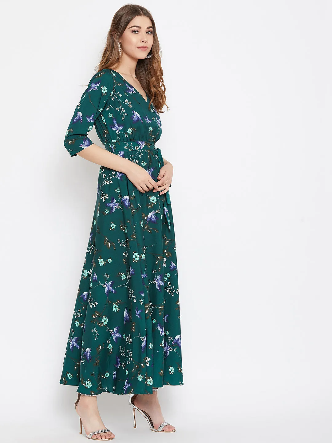 Berrylush Women Green Floral Printed V-Neck A-Line Maxi Dress