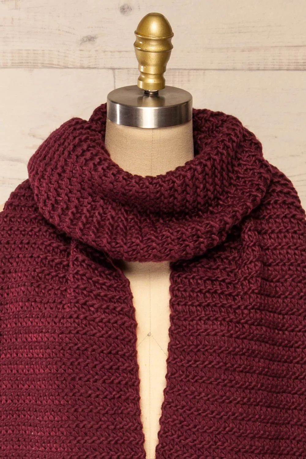 Chunkyss Burgundy | Thick Knit Scarf w/ Pockets