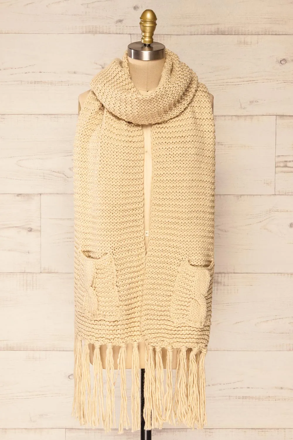 Chunkyss Ivory | Thick Knit Scarf w/ Pockets