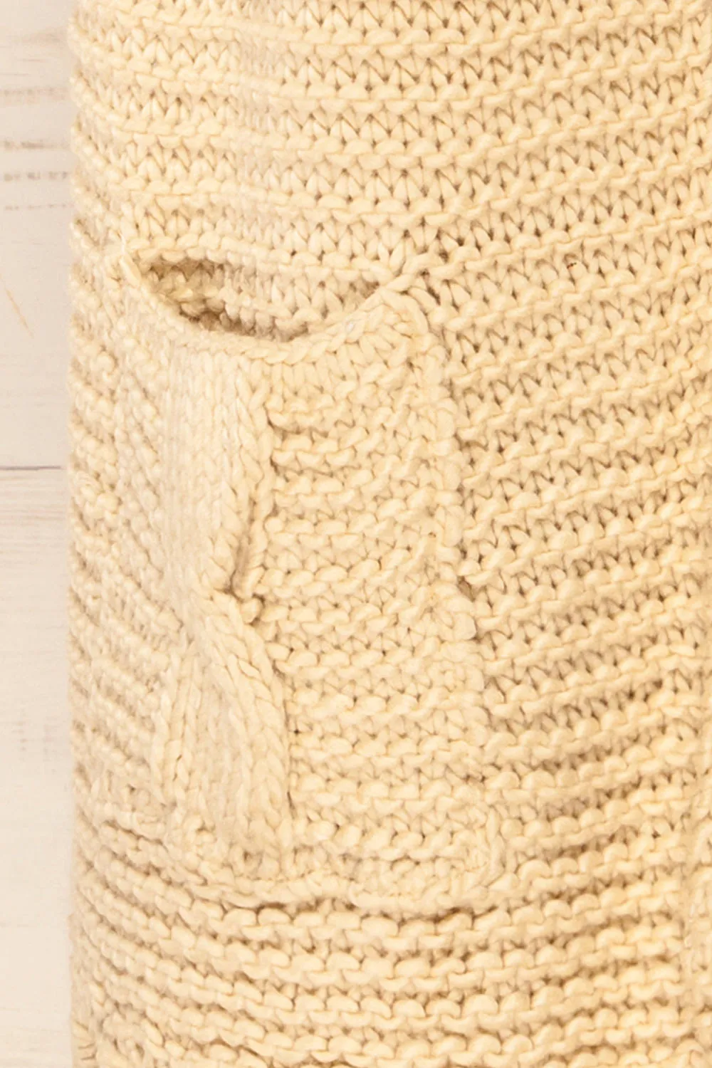 Chunkyss Ivory | Thick Knit Scarf w/ Pockets