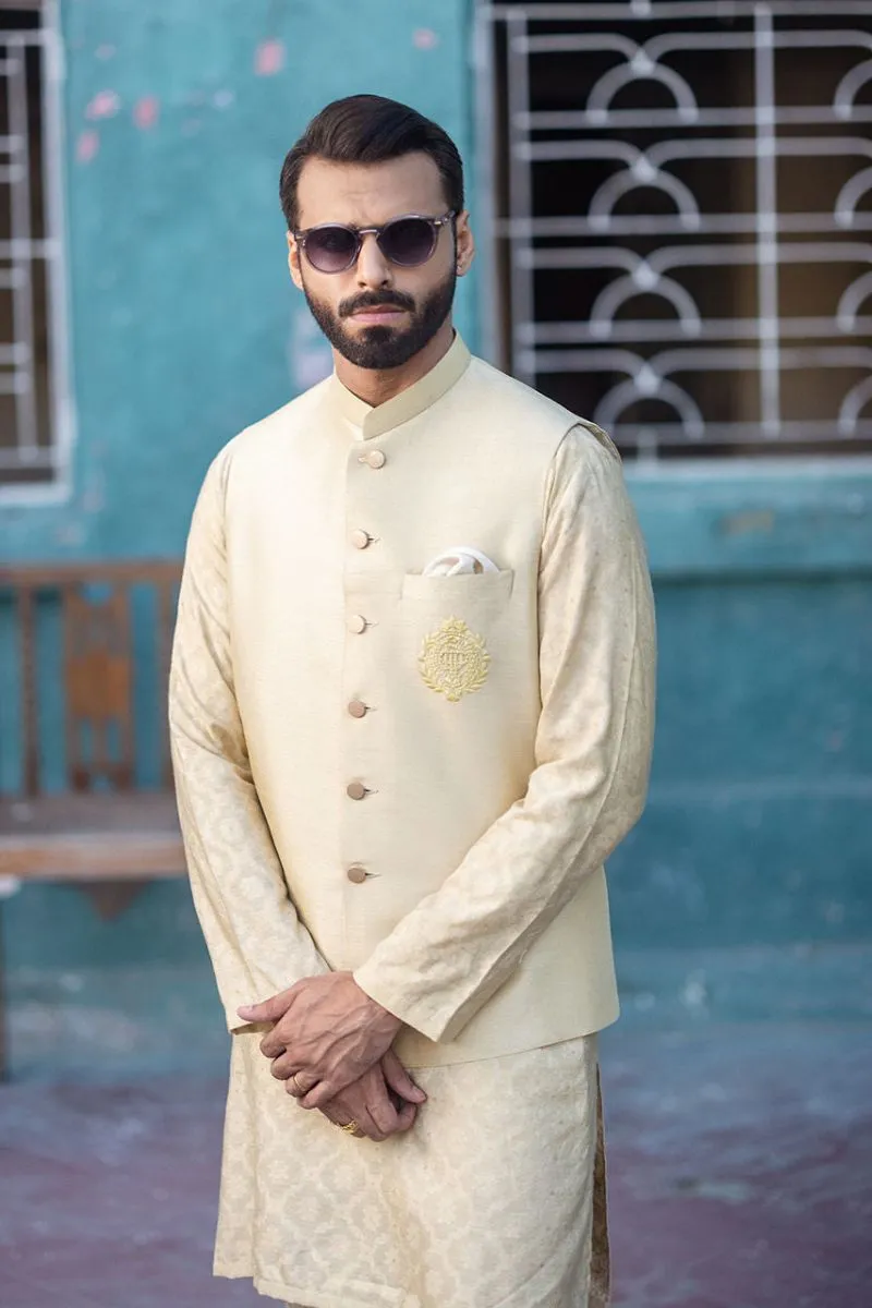 Deepak Perwani  -  mof1887 & jkt1454 - Light Gold - Jacquard - 3 Piece