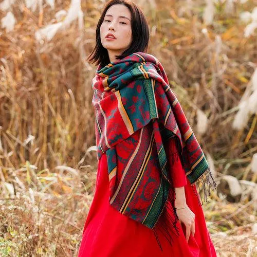 Ethnic wind scarf female Tibetan Spring and Autumn towel outside the cloak air conditioning shawl