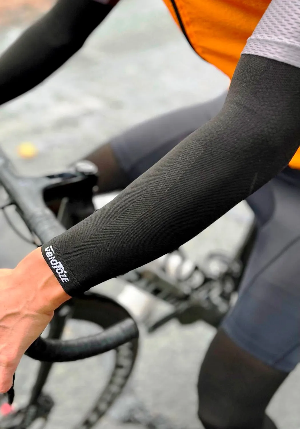 Graphene Arm Warmers