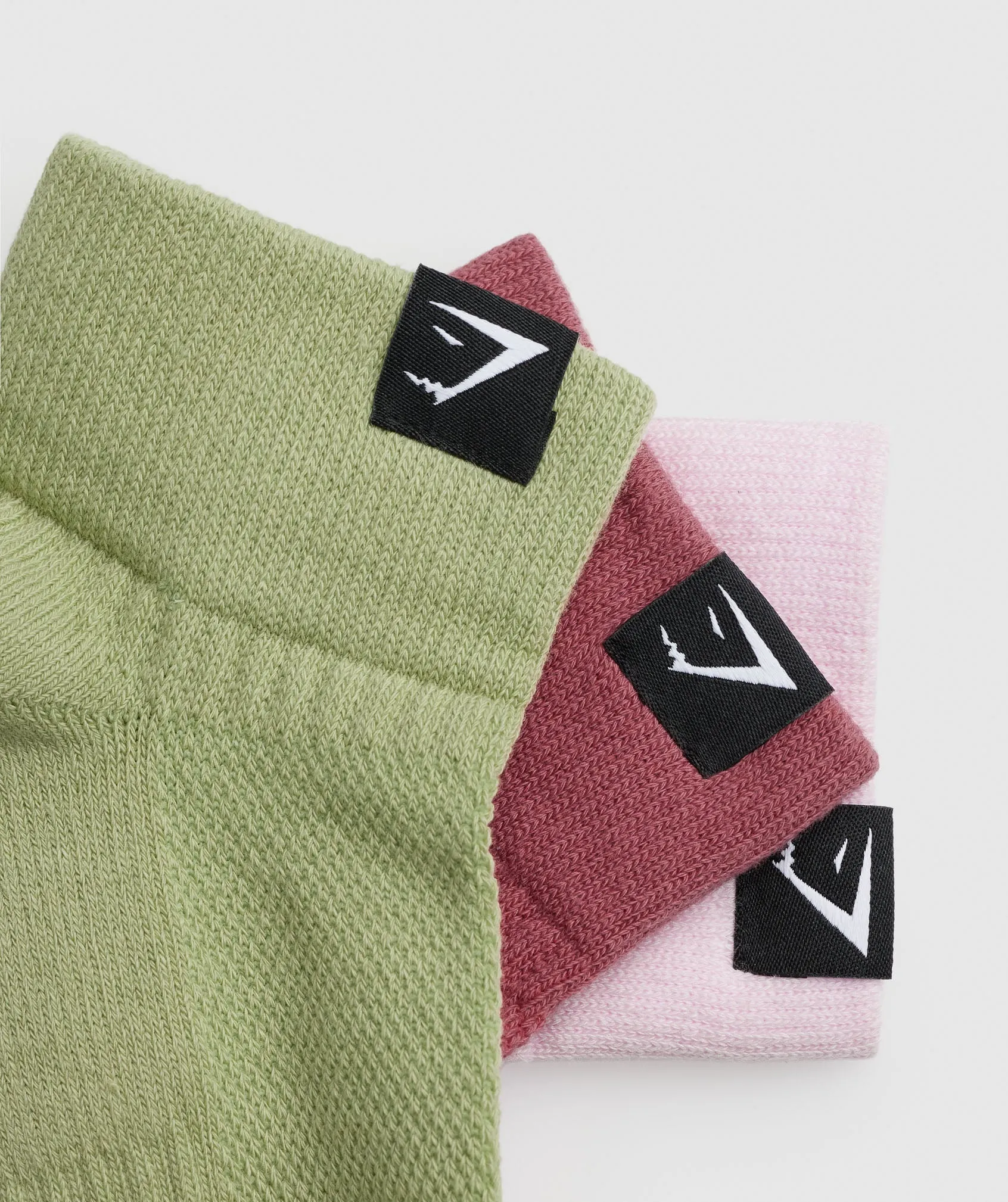 Gymshark Woven Tab Quarter Socks 3pk - Lemonade Pink/Soft Berry/Light Sage Green