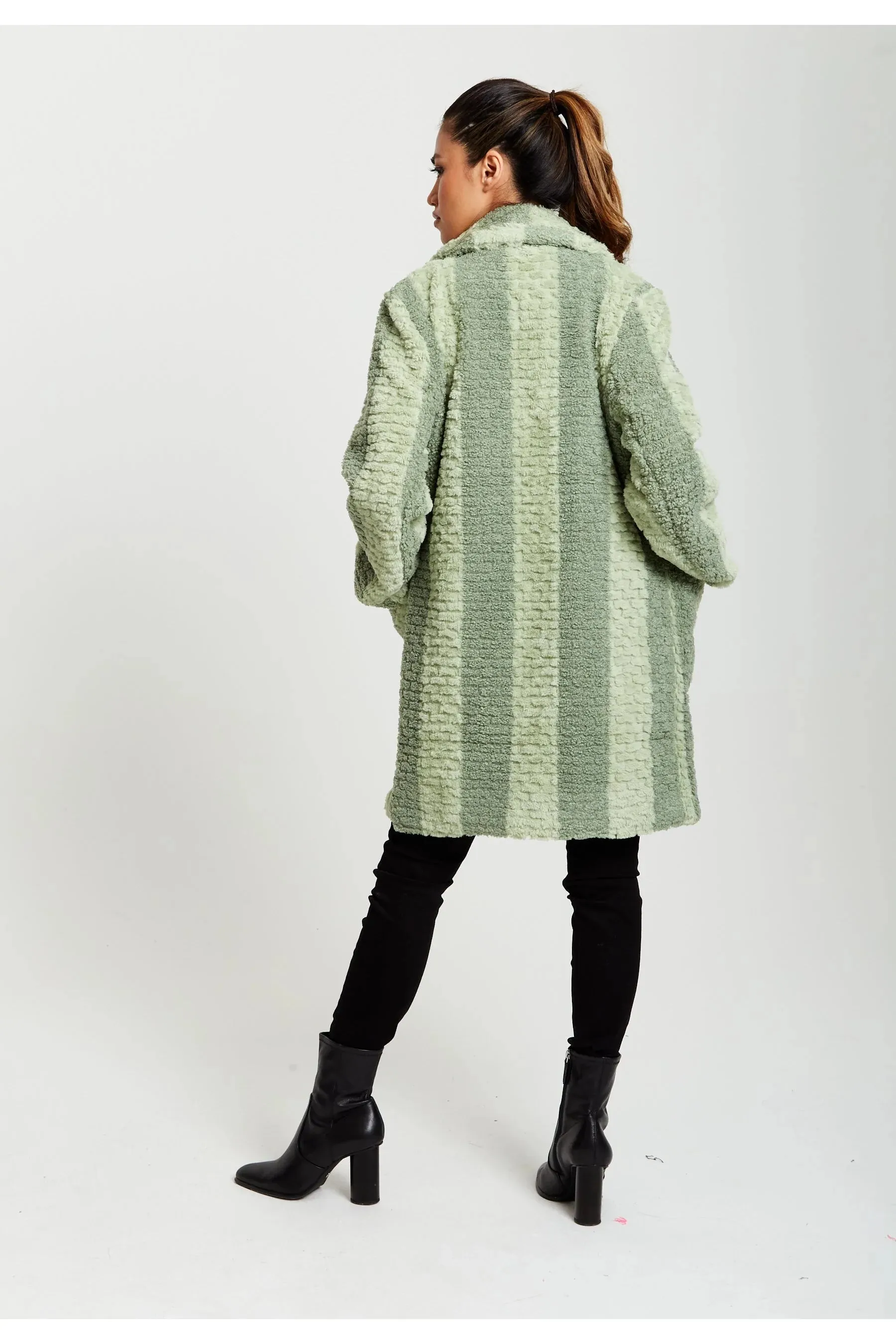 Liquorish Teddy Coat In Stripe