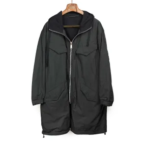 Reversible parka in anthracite high density cotton/nylon and black cotton/wool flannel