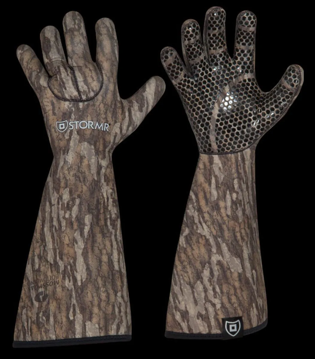 Stormr Stealth Gauntlet Glove - Mossy Oak Bottomland