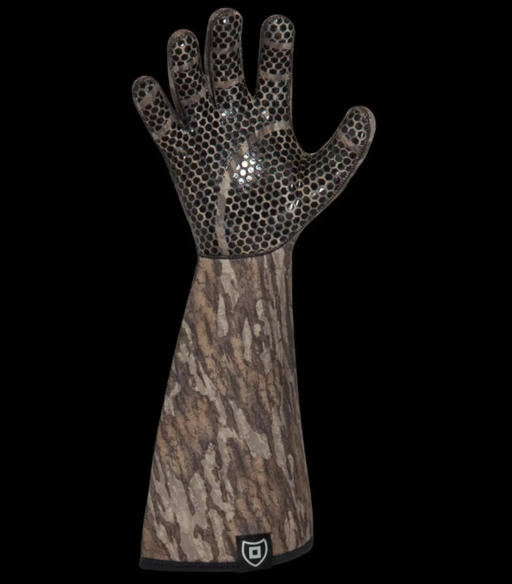 Stormr Stealth Gauntlet Glove - Mossy Oak Bottomland