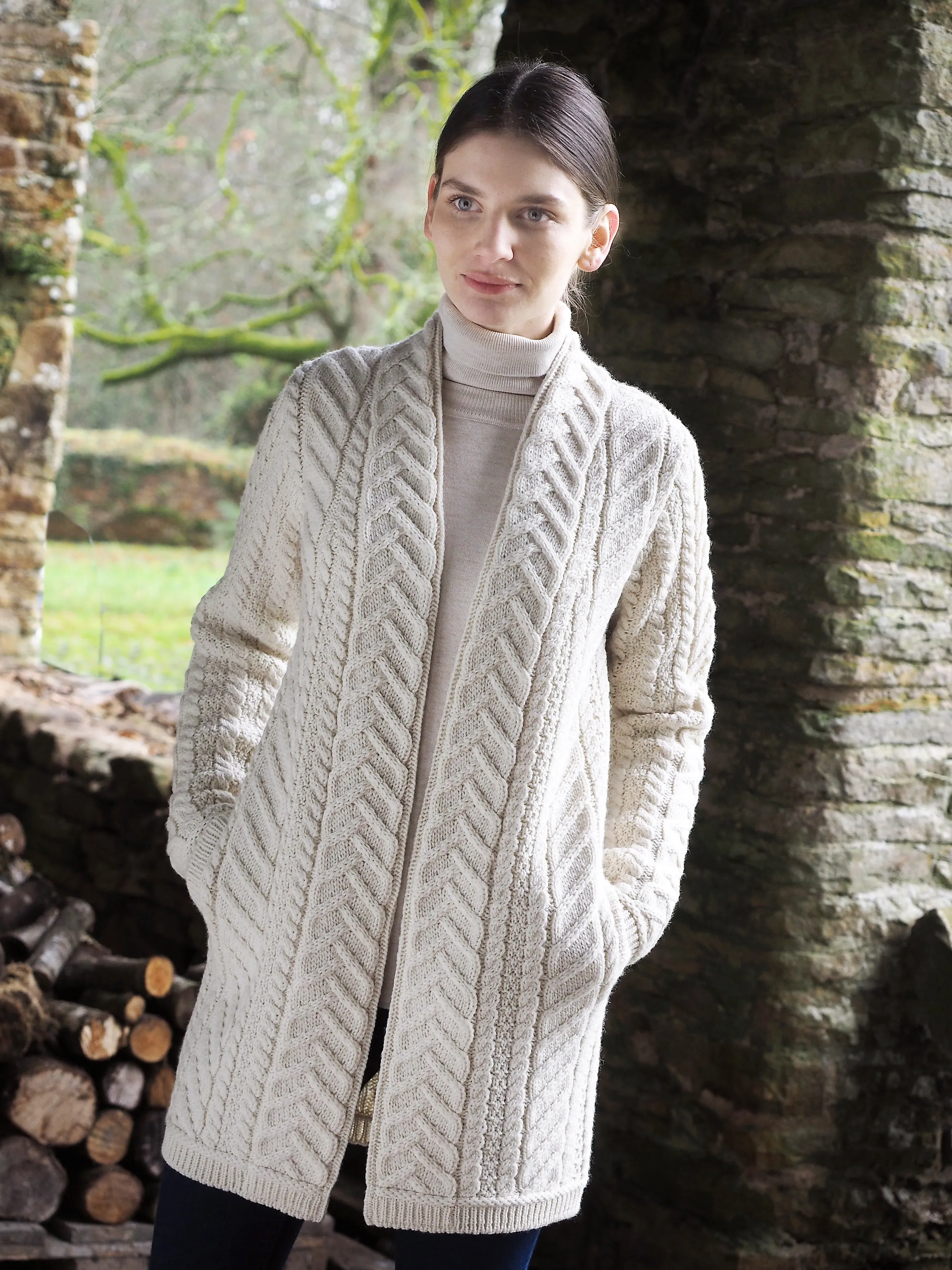 SUPER SOFT MERINO OPEN ARAN CABLE KNIT COAT