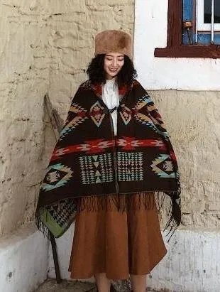 Tibetan Nepalese National Cloak Shawl Thick Hooded bohemian Scarf