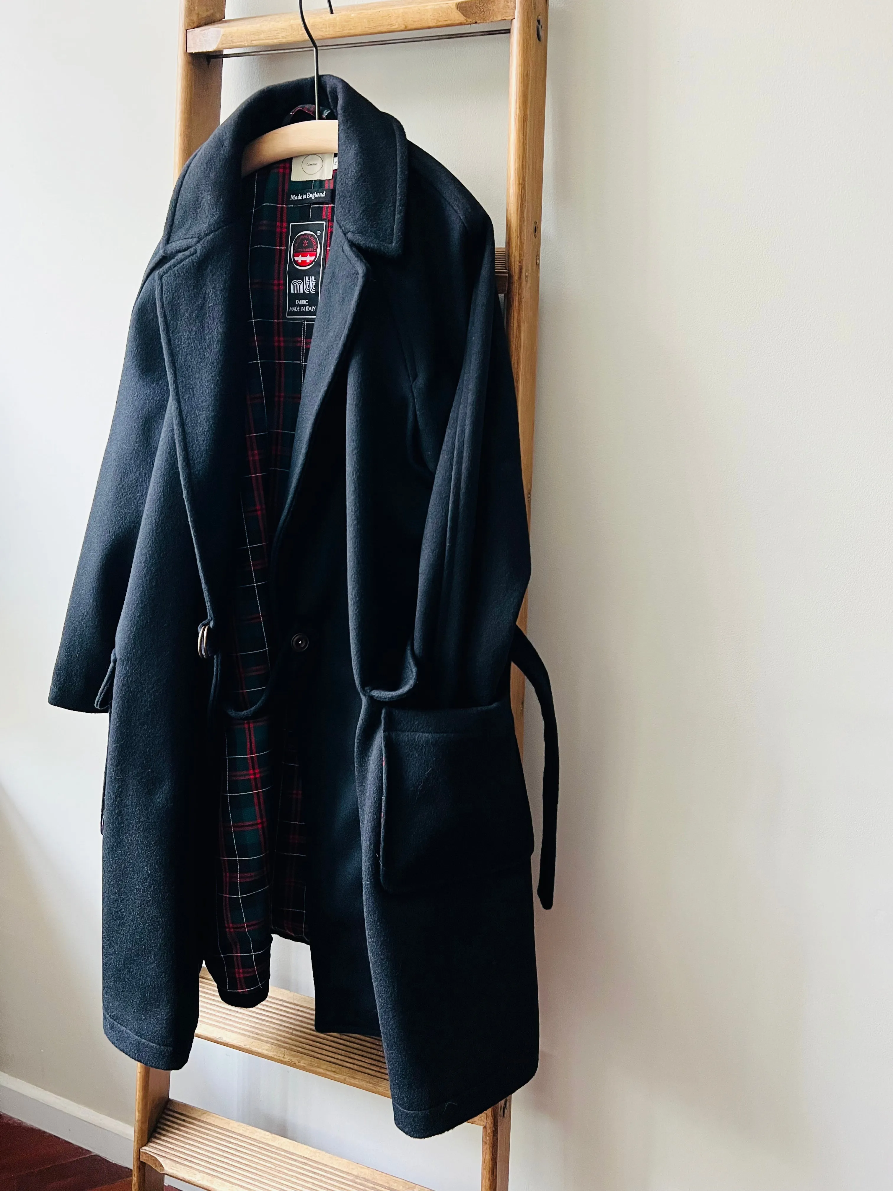 Tielocken Melton Coat / Black Loaden