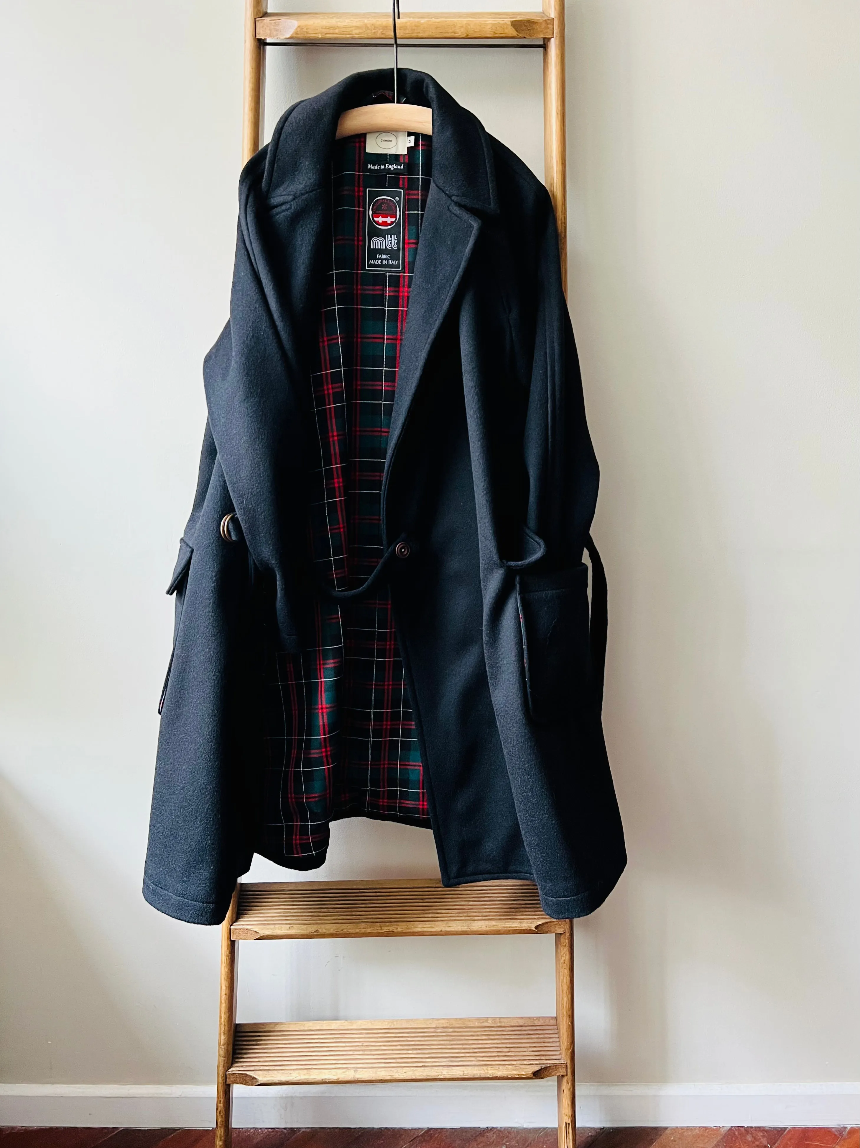 Tielocken Melton Coat / Black Loaden