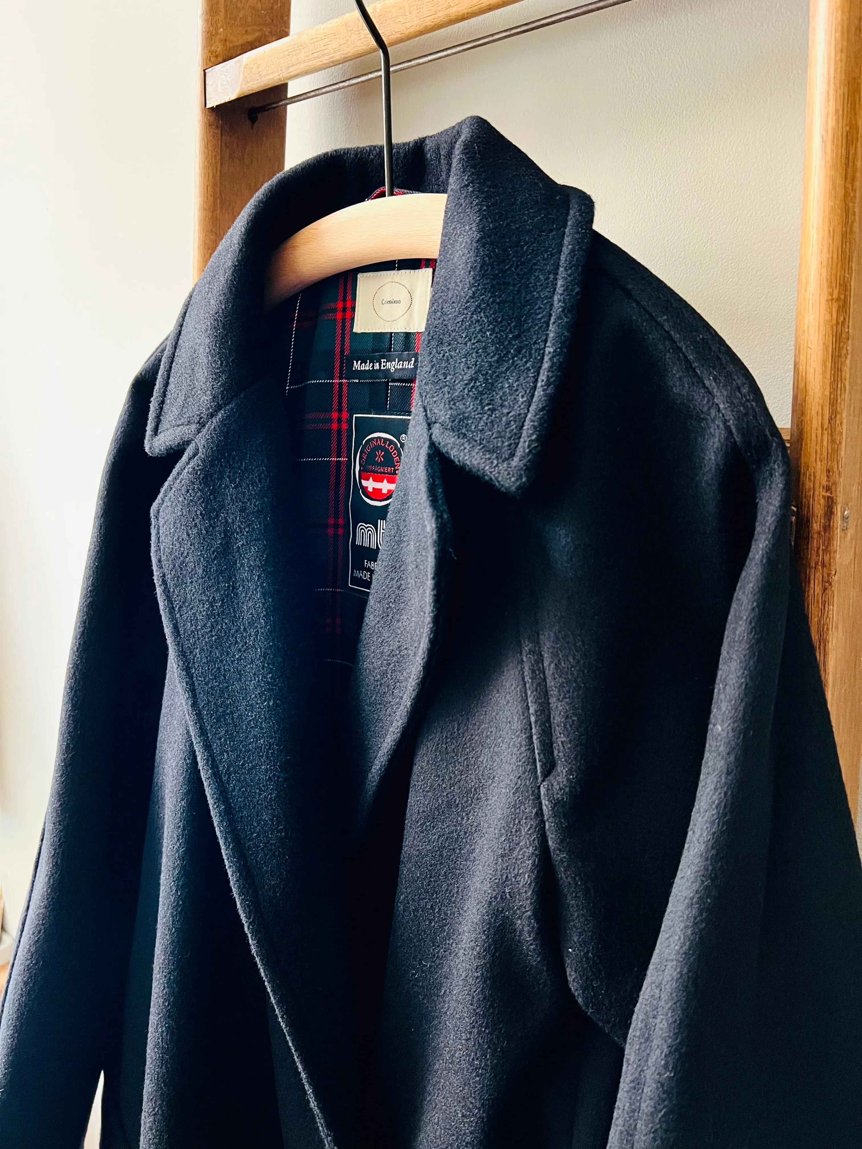 Tielocken Melton Coat / Black Loaden