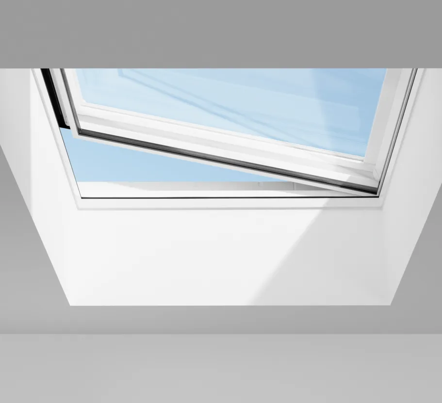 VELUX CVU 120090 0325Q Triple Glazed INTEGRA® SOLAR Powered Flat Roof Window Base (120 x 90 cm)