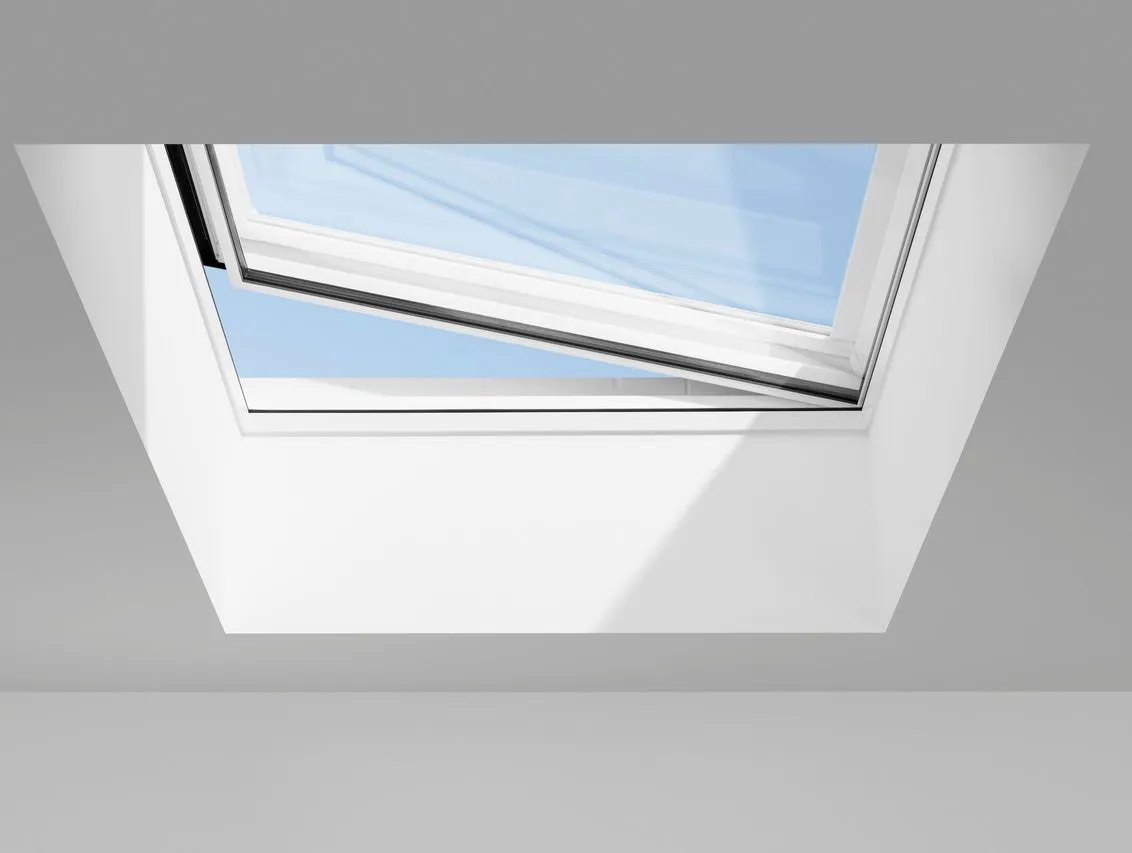 VELUX CVU 150080 1093 INTEGRA® SOLAR Curved Glass Rooflight Package 150 x 80 cm (Including CVU Triple Glazed Base & ISU Curved Glass Top Cover)