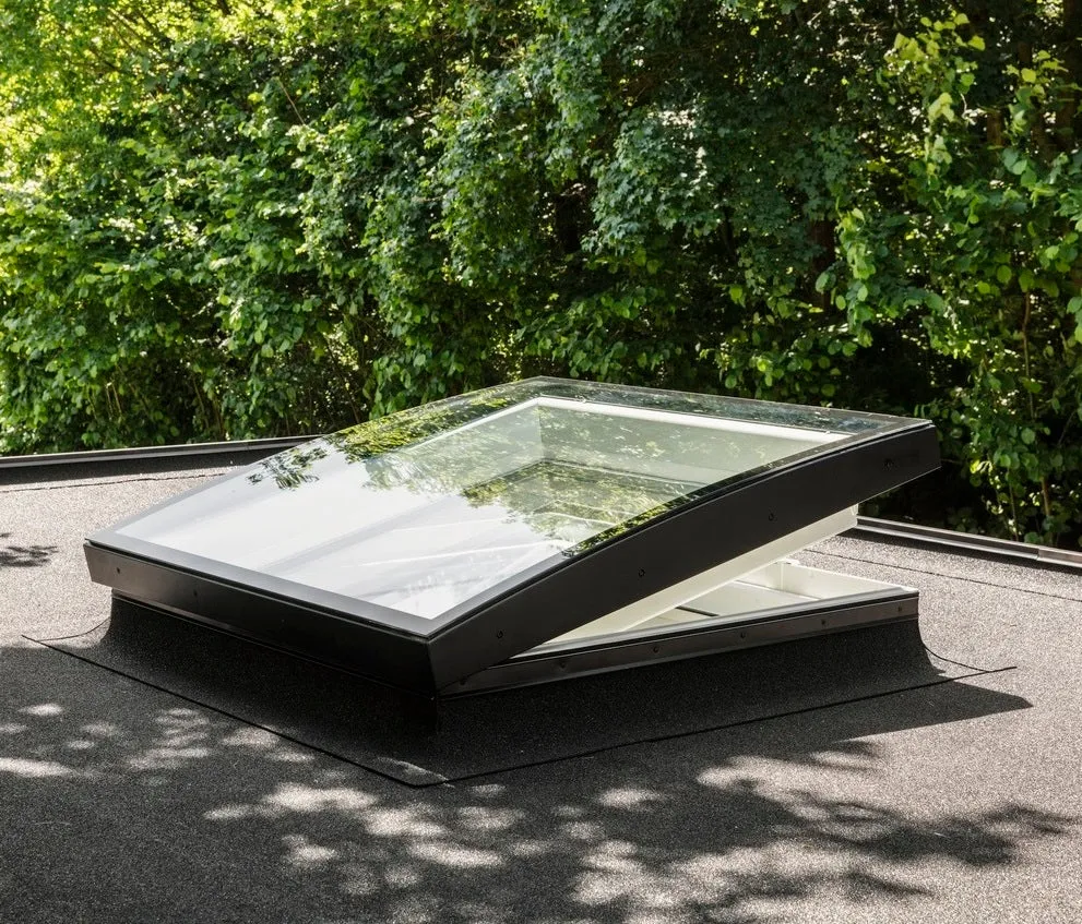 VELUX CVU 150080 1093 INTEGRA® SOLAR Curved Glass Rooflight Package 150 x 80 cm (Including CVU Triple Glazed Base & ISU Curved Glass Top Cover)