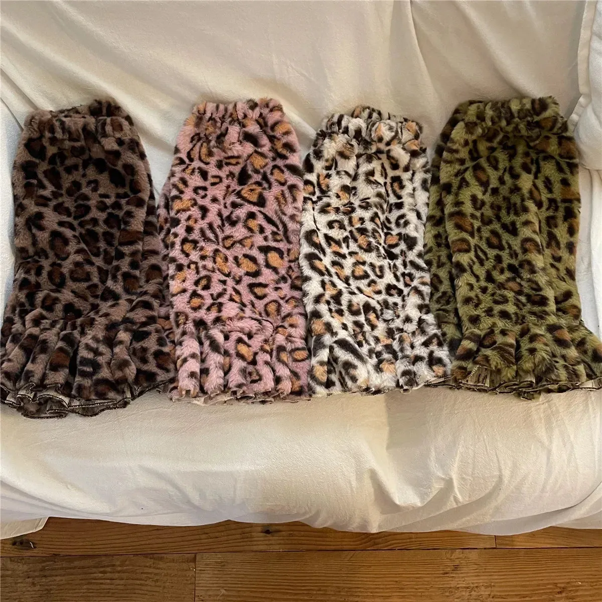 Vevesc PINK Leopard Fur Leg Warmers Warm Thickening Plush Leg Socks Cover Y2K Winter Leggings Calf Socks Japanese JK Lolita Boot Cuffs