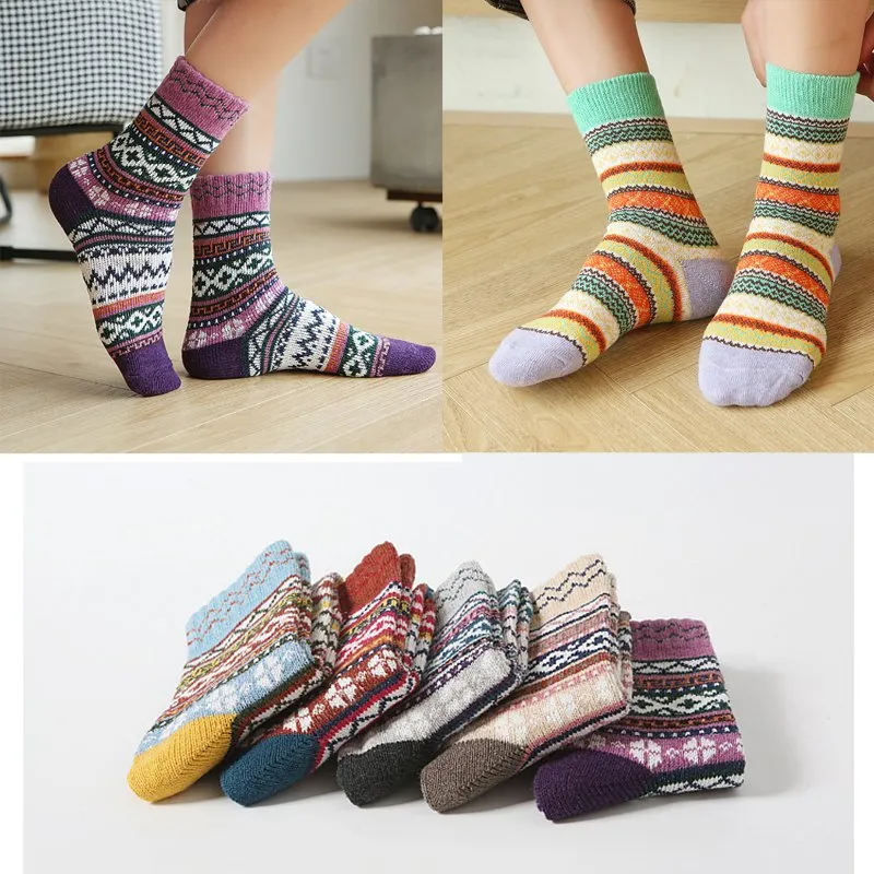 Women 5 Pairs Retro Ethnic Style Knitting Wool Socks