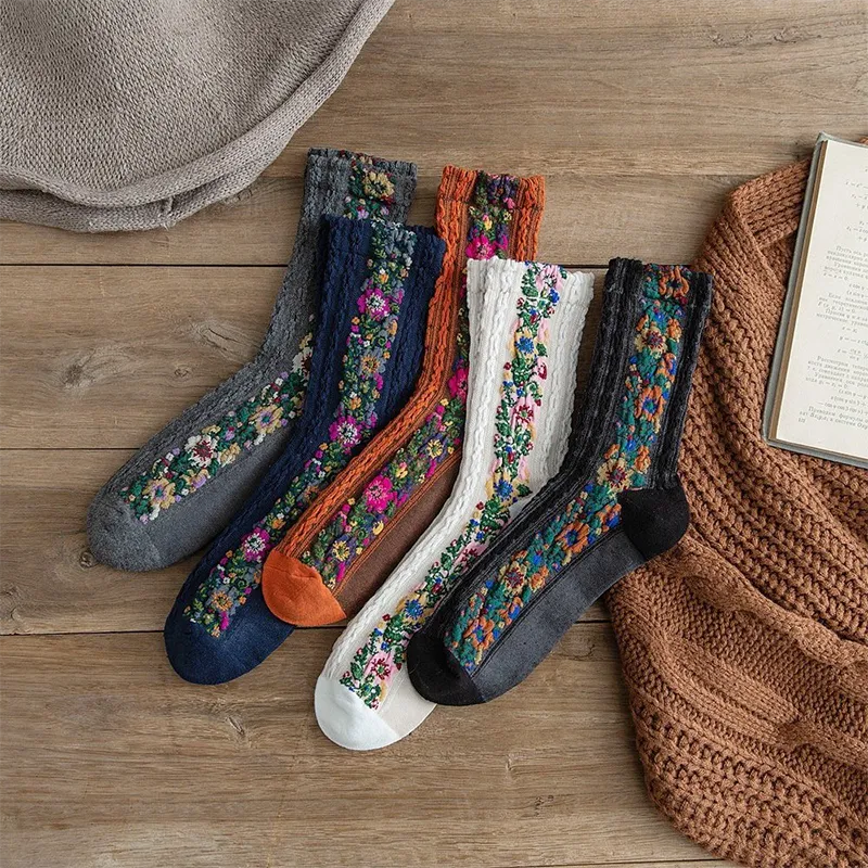 Women 5 Pairs Retro Ethnic Style Socks